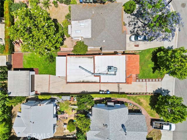 1715 Glorietta Avenue, Glendale CA: https://media.crmls.org/medias/3532e09e-e0ff-4324-bae5-0beee515402a.jpg