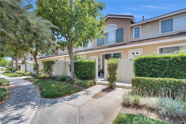 Detail Gallery Image 1 of 30 For 8449 E Arrowhead Way, Anaheim Hills,  CA 92808 - 2 Beds | 2 Baths