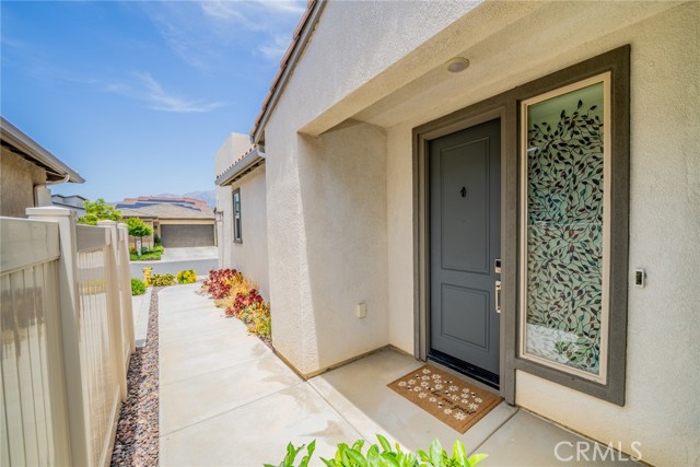 1521 Summerfield Way, Beaumont CA: https://media.crmls.org/medias/3534768e-cf1b-4217-b71f-5350c293b882.jpg