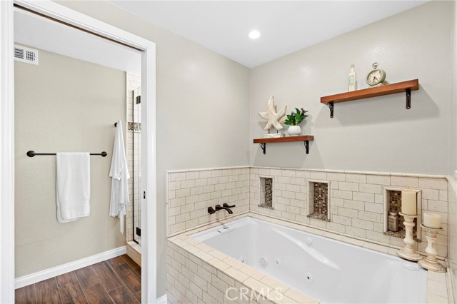 Detail Gallery Image 33 of 45 For 11088 Blue Allium Ave, Fountain Valley,  CA 92708 - 5 Beds | 3 Baths