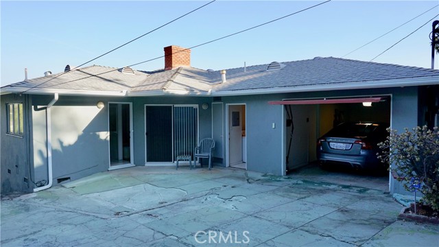 4435 Caledonia Way, Los Angeles CA: https://media.crmls.org/medias/35349182-b664-4876-8131-be112e3f51ae.jpg