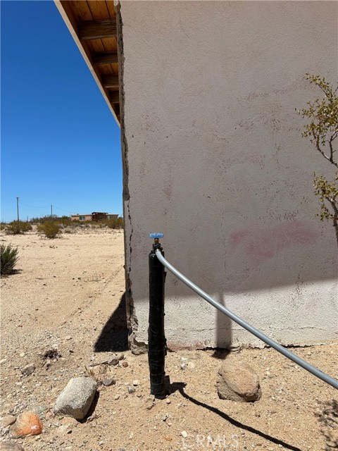 Detail Gallery Image 7 of 29 For 1560 Lear Ave, Twentynine Palms,  CA 92277 - 0 Beds | 0 Baths