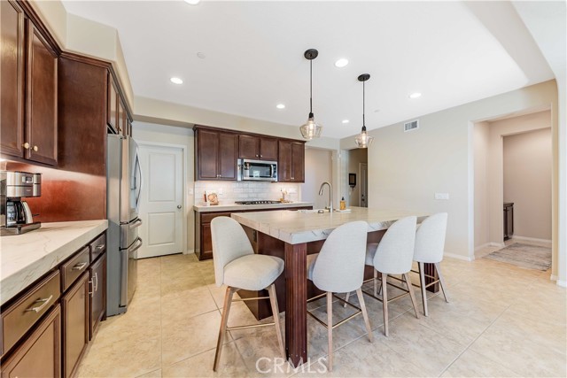 Detail Gallery Image 26 of 57 For 44343 Revana St, Temecula,  CA 92592 - 4 Beds | 3/1 Baths