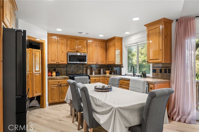 24599 Geneva, Crestline, CA 92325