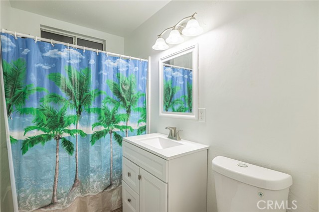 Detail Gallery Image 24 of 39 For 707 W Avenue H9, Lancaster,  CA 93534 - 4 Beds | 2 Baths