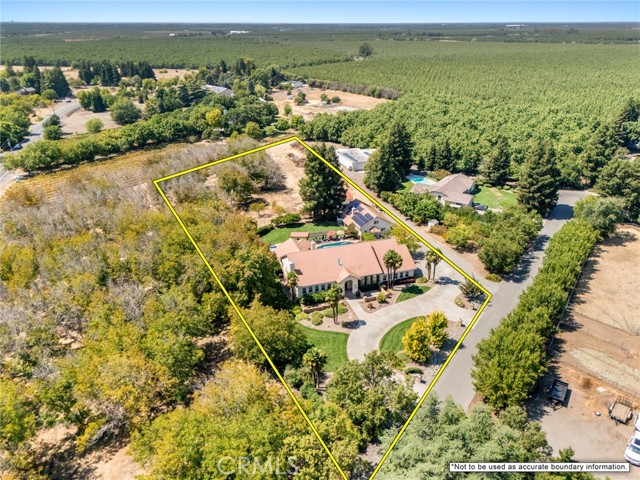 Detail Gallery Image 6 of 60 For 3515 Bell Estates Dr, Chico,  CA 95973 - 6 Beds | 5/1 Baths