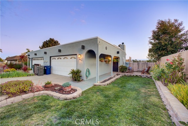 Detail Gallery Image 2 of 26 For 650 Vista Pacifica Cir, Pismo Beach,  CA 93449 - 2 Beds | 2/1 Baths