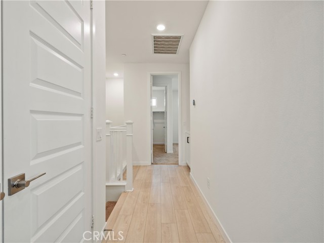 Detail Gallery Image 20 of 41 For 27148 Valley Oak Pl, Valencia,  CA 91381 - 4 Beds | 4 Baths