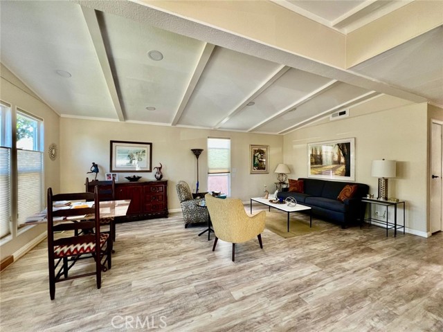 Image 22 of 45 For 215 Clearlake Circle 215