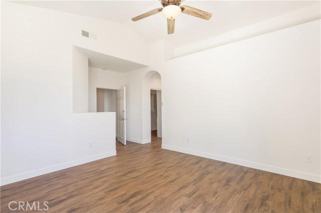 1145 Sea Larke Drive, Fallbrook CA: https://media.crmls.org/medias/3536cb1c-0662-41d8-80b3-5fe546c0a9ec.jpg