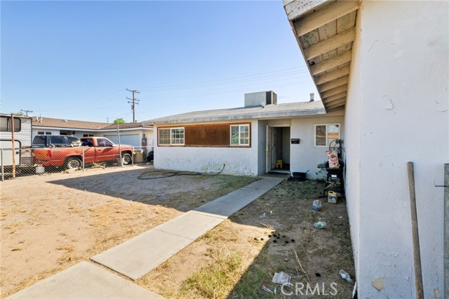 Detail Gallery Image 2 of 29 For 360 Alice Ln, Blythe,  CA 92225 - 3 Beds | 1/1 Baths