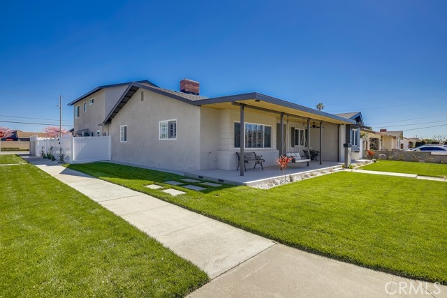 824 S Dune Street, Anaheim CA: https://media.crmls.org/medias/35378229-1279-45d4-ad0c-16c29f7fc898.jpg