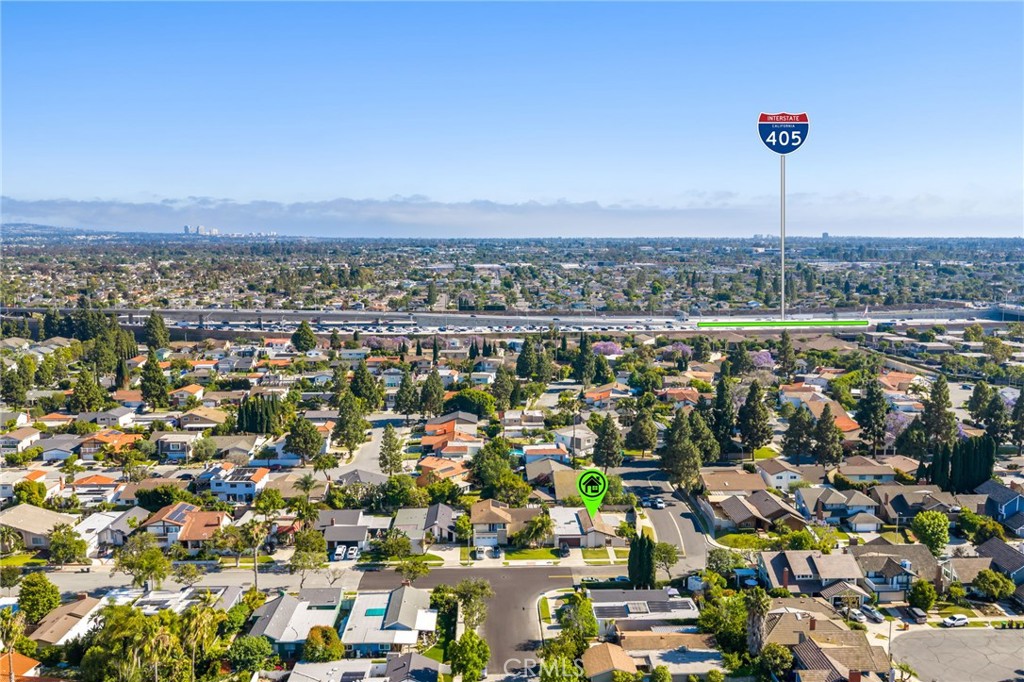 https://media.crmls.org/medias/353a3a0d-23d4-402a-9635-64f66686ff30.jpg?preset=X-Large