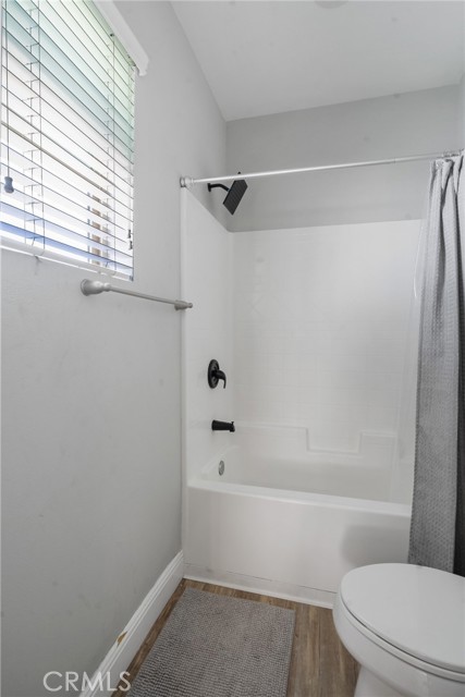 Detail Gallery Image 22 of 43 For 16311 N Atlantic Pl, Paramount,  CA 90723 - 3 Beds | 2/1 Baths