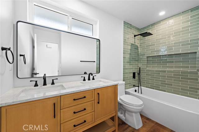 121 Avenida Santa Margarita, San Clemente CA: https://media.crmls.org/medias/353b38bf-222e-4ed6-bfec-4b78047848b2.jpg