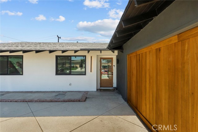 Detail Gallery Image 3 of 17 For 2282 Brentwood St, Simi Valley,  CA 93063 - 3 Beds | 2 Baths
