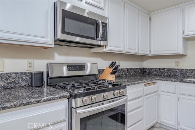 Detail Gallery Image 11 of 32 For 658 S Webster Ave #5,  Anaheim,  CA 92804 - 2 Beds | 1/1 Baths