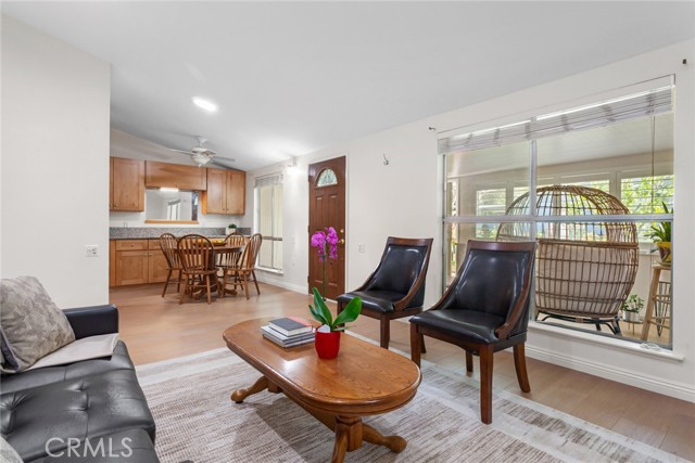 Detail Gallery Image 11 of 45 For 19204 Avenue of the Oaks, Newhall,  CA 91321 - 2 Beds | 1 Baths