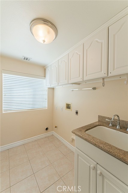 Detail Gallery Image 43 of 62 For 2403 Pointer Dr, Walnut,  CA 91789 - 5 Beds | 4/1 Baths