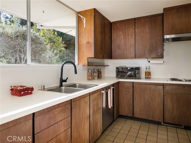 7 Cayuse Lane, Rancho Palos Verdes, California 90275, 4 Bedrooms Bedrooms, ,2 BathroomsBathrooms,Residential,Sold,Cayuse,SB23031667