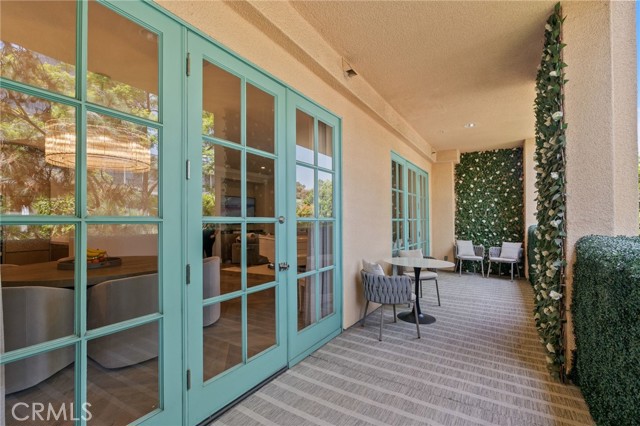 Detail Gallery Image 14 of 38 For 11500 San Vicente Bld #202,  Los Angeles,  CA 90049 - 3 Beds | 3/1 Baths