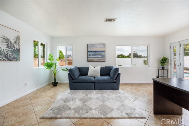 20869 Moonlake Street, Walnut CA: https://media.crmls.org/medias/3542df09-3036-4515-b57b-9cee43b64c36.jpg