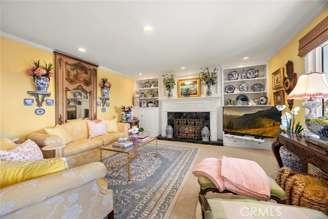 4007 Calle Sonora Oeste, Laguna Woods CA: https://media.crmls.org/medias/3543c41a-5e7b-4152-9c41-51d48fda3230.jpg