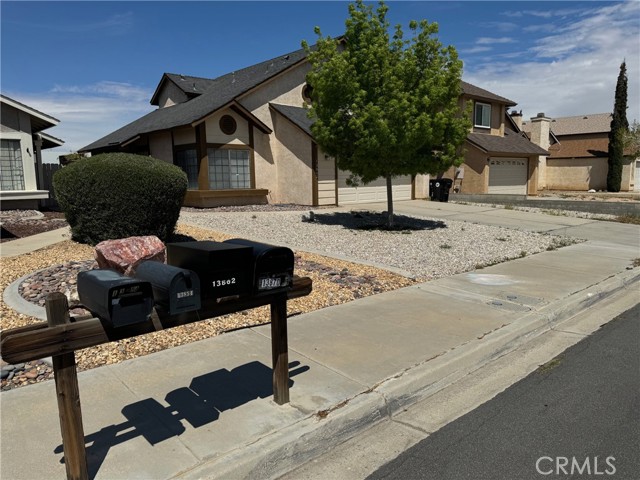 Image 3 for 13862 San Gorgonio Rd, Victorville, CA 92392