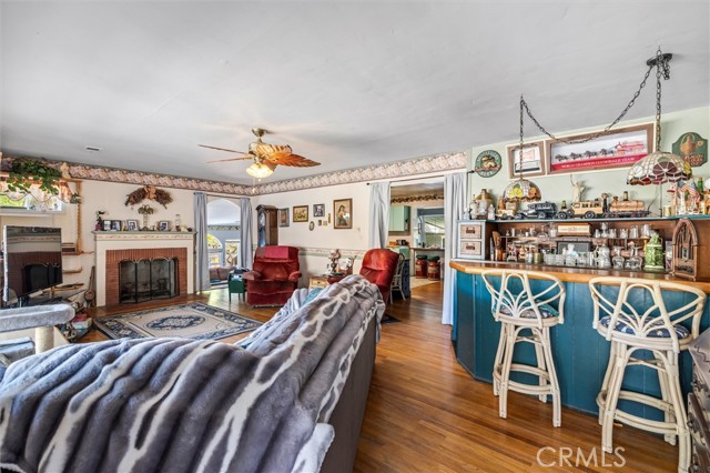 Detail Gallery Image 5 of 21 For 1555 Hillcrest, Fallbrook,  CA 92028 - 5 Beds | 4 Baths