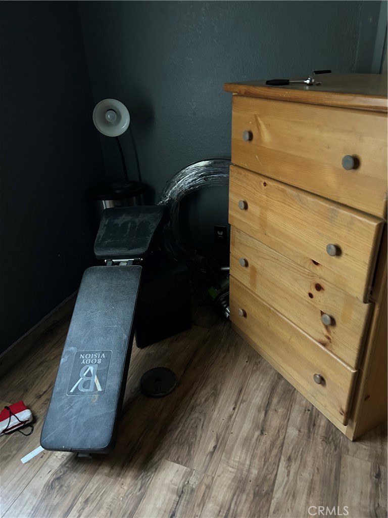 https://media.crmls.org/medias/35444cde-e64d-4268-aa36-4c4b2e74498f.jpg?preset=X-Large