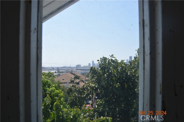 1501 Pleasant Avenue, Los Angeles, California 90033, 3 Bedrooms Bedrooms, ,3 BathroomsBathrooms,Single Family Residence,For Sale,Pleasant,PW24170869