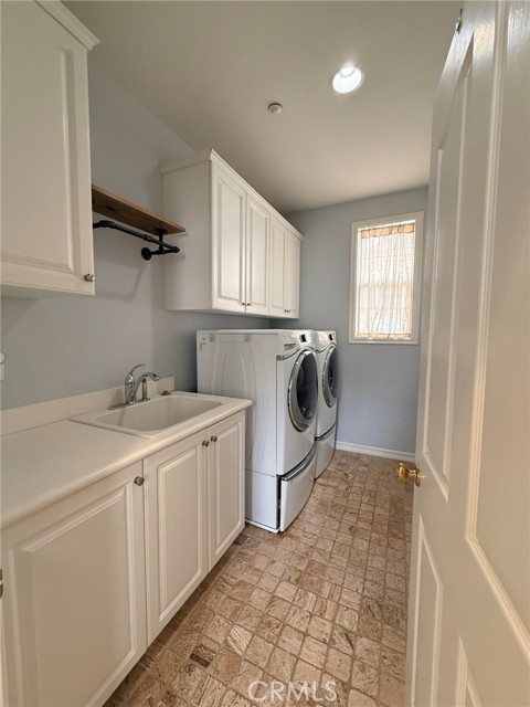 Detail Gallery Image 38 of 42 For 3 New Dawn, Irvine,  CA 92620 - 5 Beds | 5/1 Baths