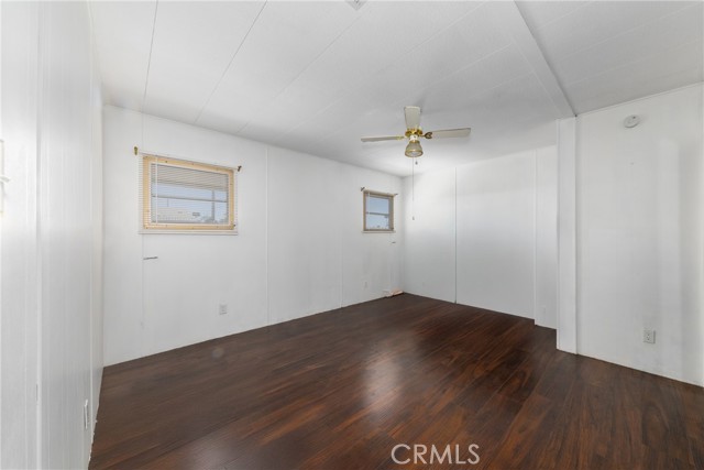 Image 16 of 25 For 880 Lake Street 55