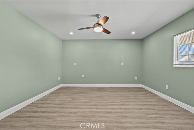 Detail Gallery Image 17 of 33 For 4550 W Avenue L2, Quartz Hill,  CA 93536 - 5 Beds | 3 Baths