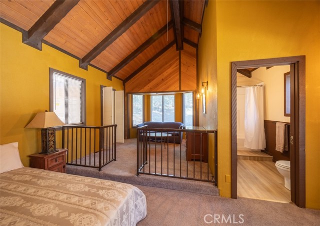 Detail Gallery Image 21 of 39 For 789 Iris Dr, Big Bear Lake,  CA 92315 - 3 Beds | 3 Baths