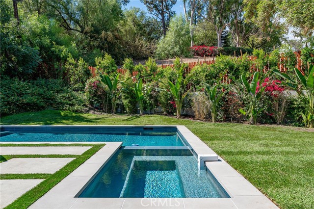 Detail Gallery Image 62 of 65 For 22268 Avenue San Luis, Woodland Hills,  CA 91364 - 5 Beds | 5/1 Baths