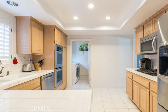 1930 Gates Avenue, Redondo Beach, California 90278, 4 Bedrooms Bedrooms, ,2 BathroomsBathrooms,Residential,Sold,Gates,SB17239124