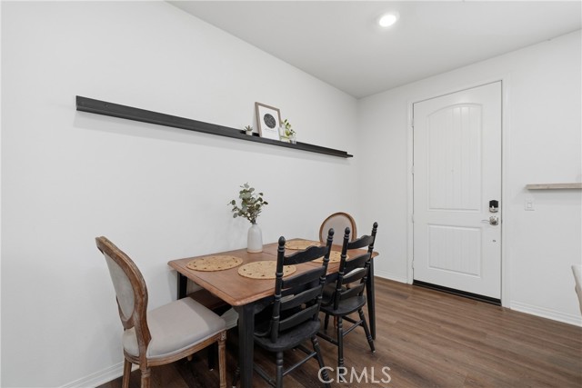 Detail Gallery Image 15 of 38 For 14562 Sienna Pl, Corona,  CA 92880 - 3 Beds | 2/1 Baths