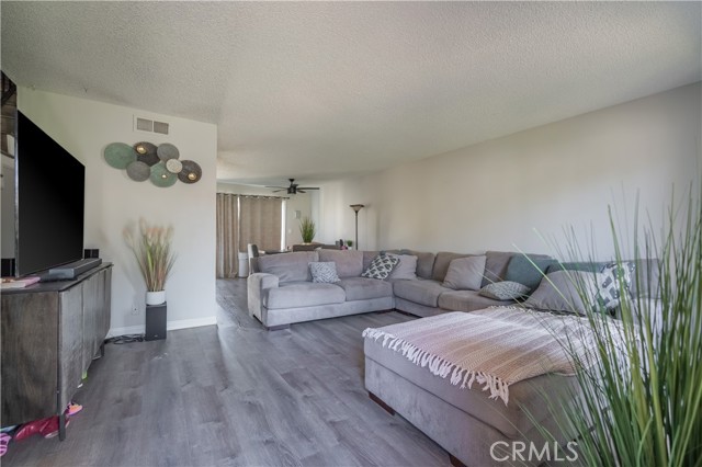 17730 Regency Circle, Bellflower, CA, 90706 17730 Regency Circle, Bellflower, CA, 90706