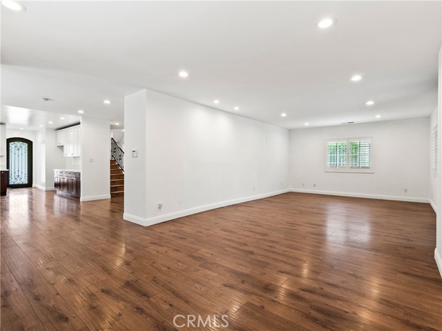 2128 E 3rd Street, Los Angeles CA: https://media.crmls.org/medias/3547056e-ac67-4774-9da5-6549866cf090.jpg