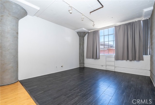 Detail Gallery Image 12 of 23 For 420 S San Pedro St #218,  Los Angeles,  CA 90013 - 1 Beds | 1 Baths