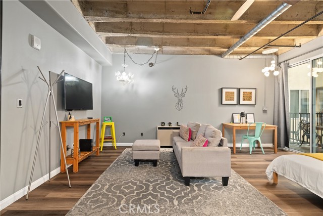 312 W 5th Street #1020, Los Angeles, CA, 90013 312 W 5th Street #1020, Los Angeles, CA, 90013