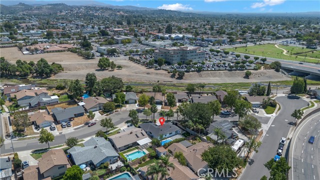 234 N Milford Street, Orange CA: https://media.crmls.org/medias/35474ae8-93f7-49b0-b894-1be075a4aac2.jpg