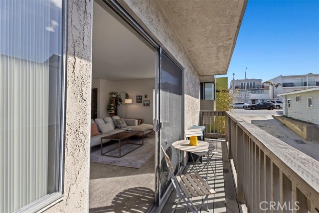 Detail Gallery Image 52 of 64 For 224 35th St, Manhattan Beach,  CA 90266 - 6 Beds | 6 Baths