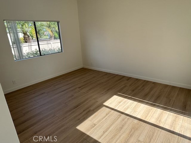 24 Woodgrove, Irvine CA: https://media.crmls.org/medias/35488374-3d40-480d-811b-cb31f128d0e7.jpg