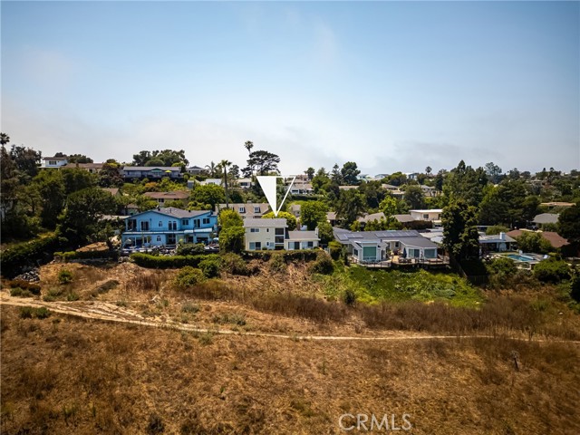 Detail Gallery Image 10 of 42 For 3058 Nestall Rd, Laguna Beach,  CA 92651 - 5 Beds | 2 Baths