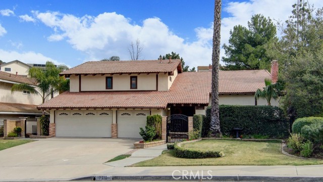 7310 E Kite Dr, Anaheim Hills, CA 92808