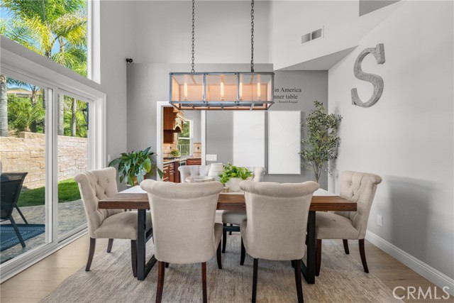 Detail Gallery Image 7 of 58 For 20776 Shadow Rock, Trabuco Canyon,  CA 92679 - 5 Beds | 3 Baths