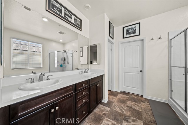 Detail Gallery Image 17 of 35 For 17925 Cloudberry Dr, San Bernardino,  CA 92407 - 3 Beds | 2 Baths