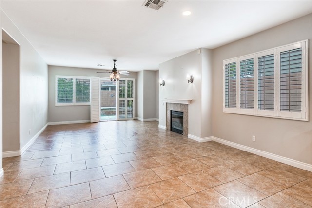 Detail Gallery Image 11 of 15 For 11880 65th St, Jurupa Valley,  CA 91752 - 4 Beds | 2 Baths